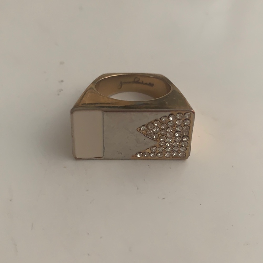Jewelmint ring